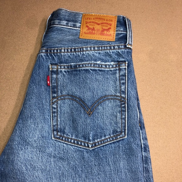 LEVI Wedgie fit jeans